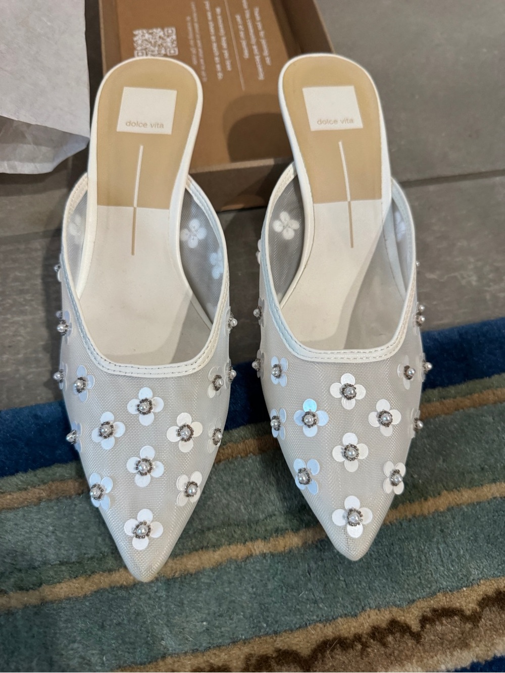 dolce vita White Clara white Daisy Mesh Pointed-Toe Mules